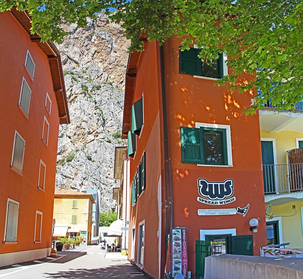 Campione Ora Apartments By Gardadomusmea Campione del Garda Exterior foto